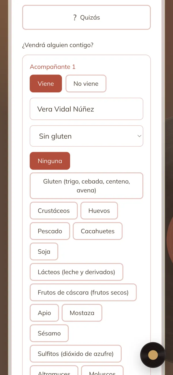 Formulario de confirmación dentro de la invitación, con un acompañante